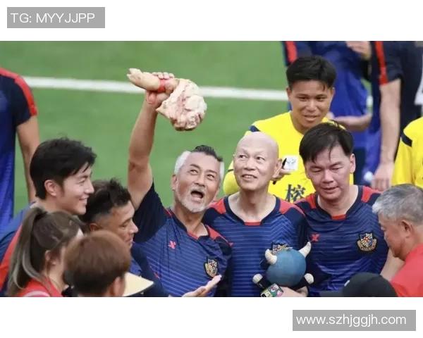 香港足球明星队员齐聚贵州展现风采助力地方足球发展 香港足球明星队员齐聚贵州展现风采助力地方足球发展